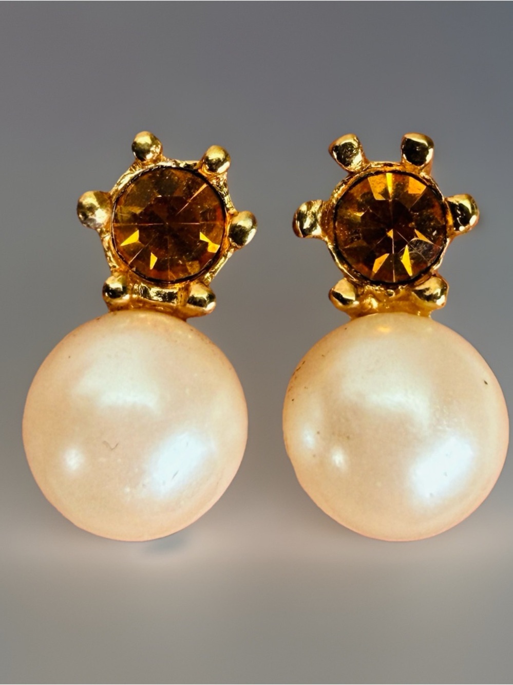 Goldtone Champagne Pearl with Colored Accent Pierced Earrings